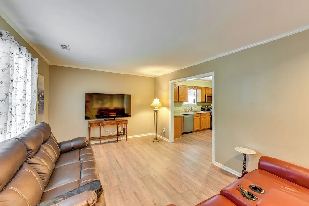 Charming Bluffton Vacation Home w/ Yard!