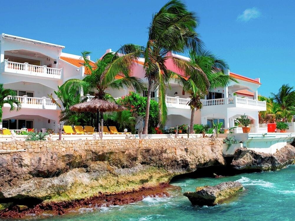 Apartment for six Persons in the Village Belnem on Bonaire