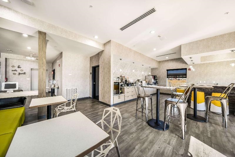 Hy-Lo Hotel, an Ascend Collection Hotel