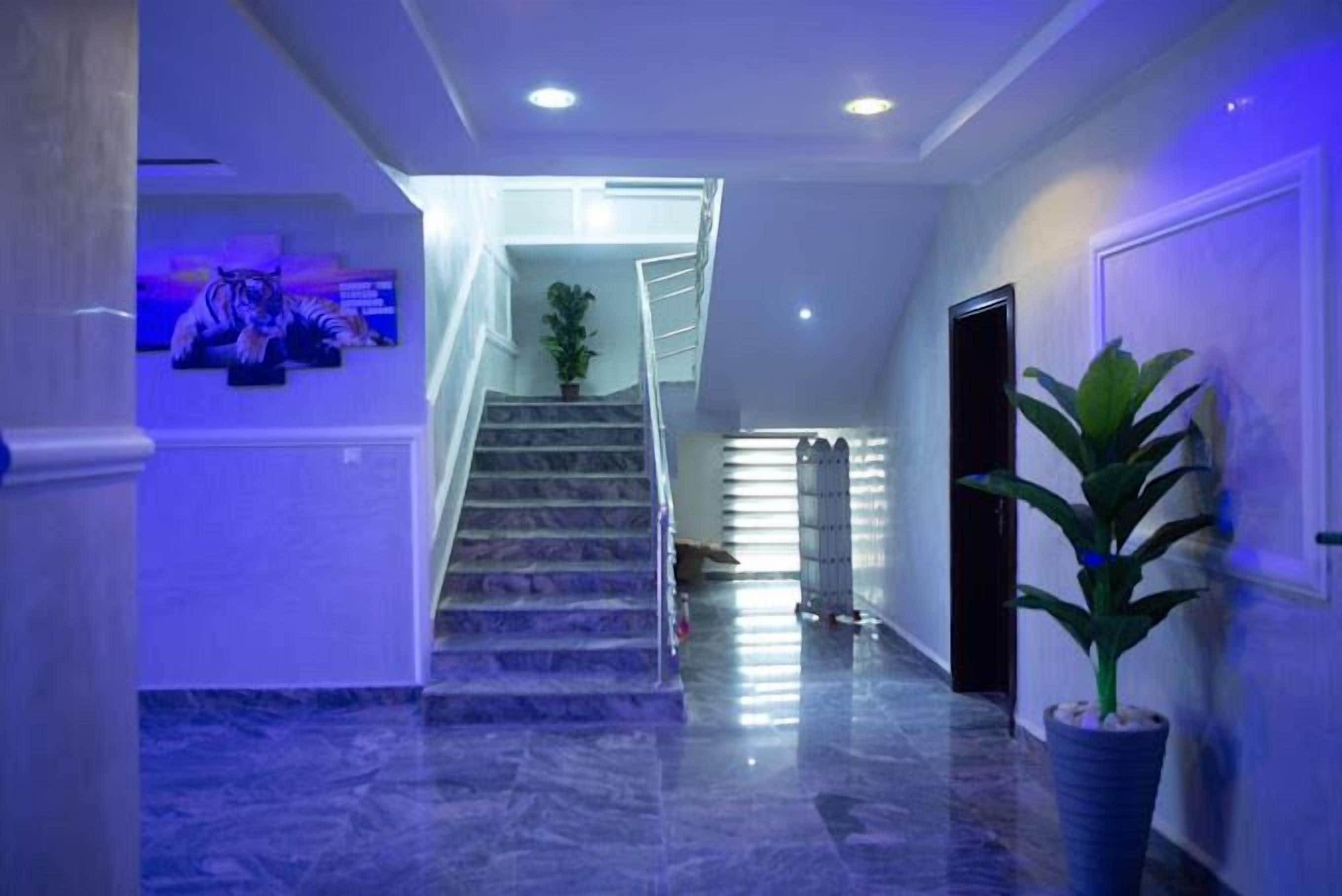 Mamma Chare Hotel