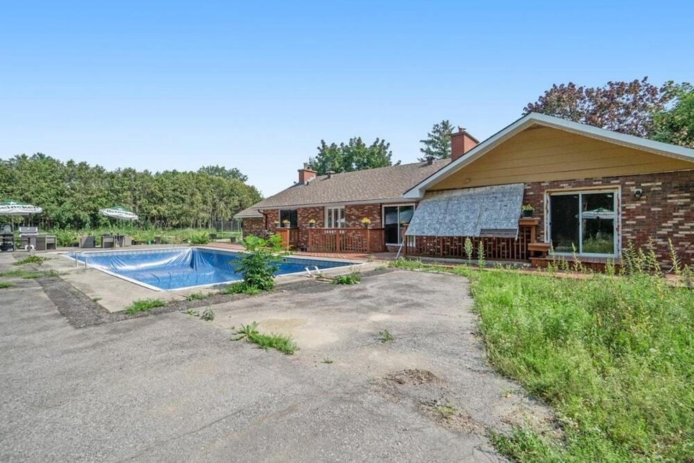 Conrad Single Room Self Check-In