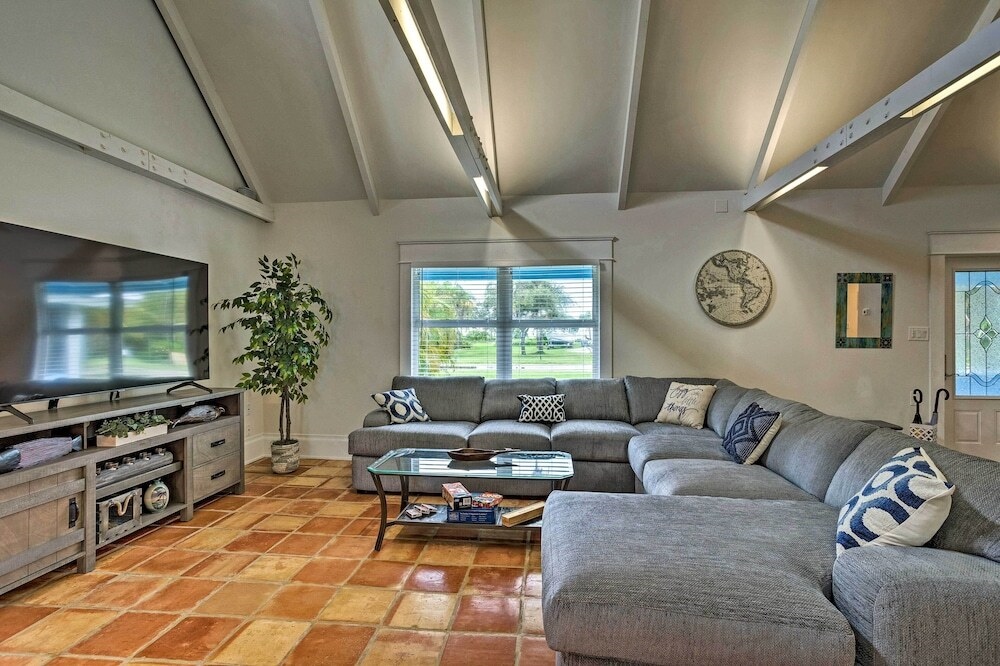 Hutchinson Island Home w/ Heated Pool: Near Beach!