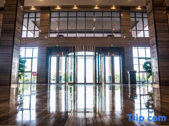 Xin Hai International Holiday Hotel