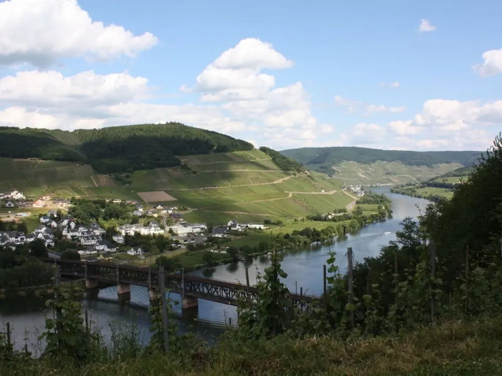 Appealing Apartment in Alf