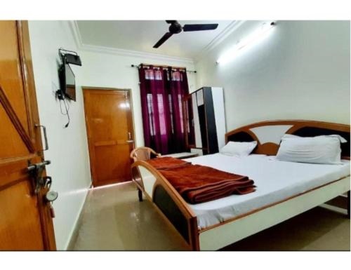 Hotel Ashirwad Uttarkashi