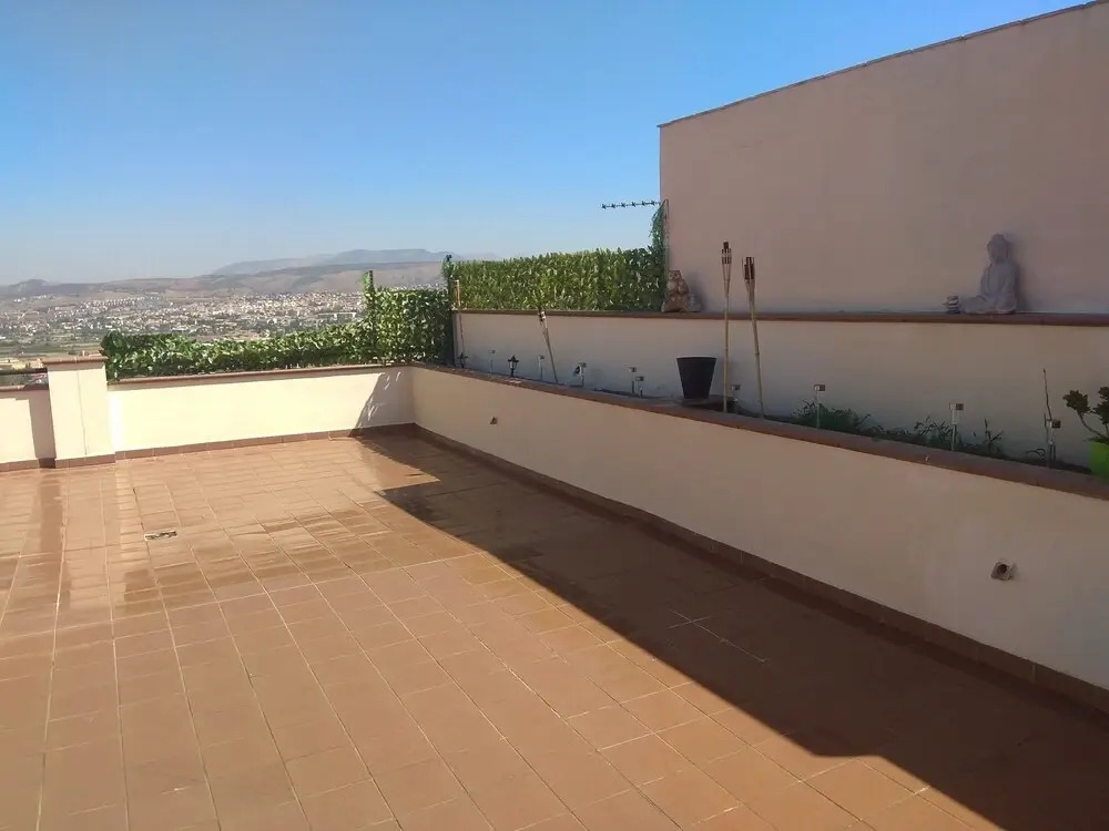 Beautiful Penthouse With Huge Terrace And Jacuzzi