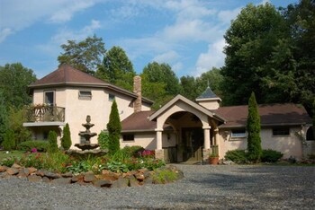 Bella La Vita Inn