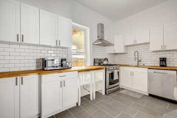 Charming Historic Annex RiNo Art Dist