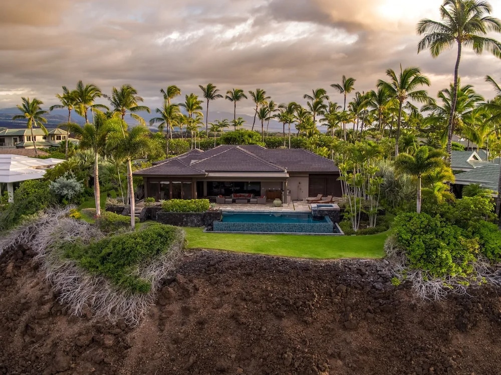 Mauna Lani Luxury Homes - A CoralTree Residence Collection