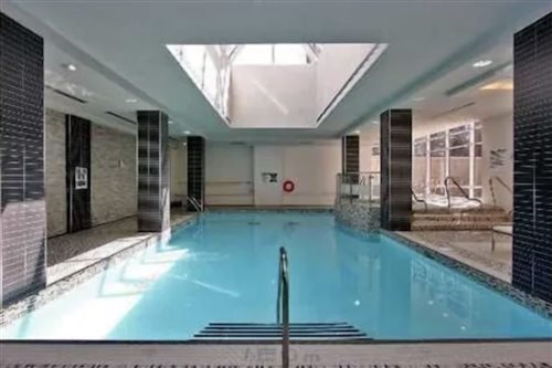 310 Burhamthorpe Suites - by Mirage