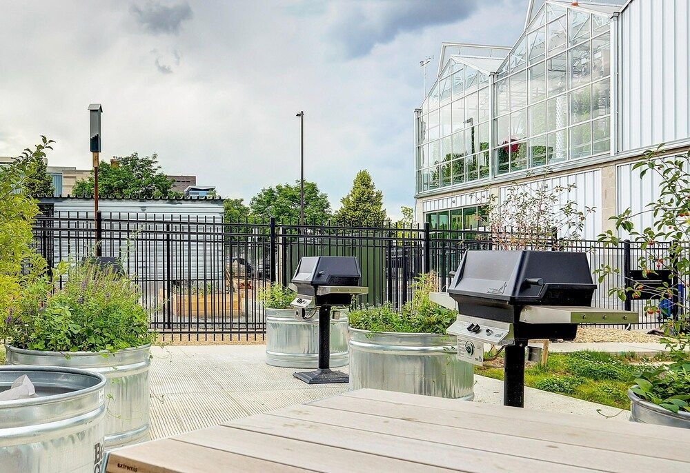 Charming Studio Heart of RiNo District