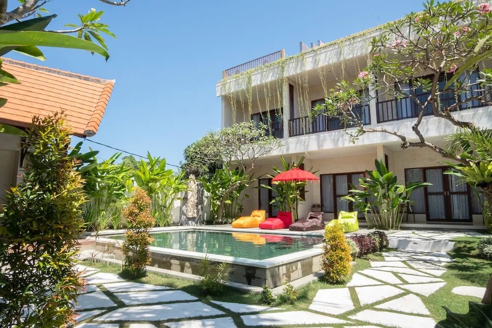 Mupu Jana G.House Keramas