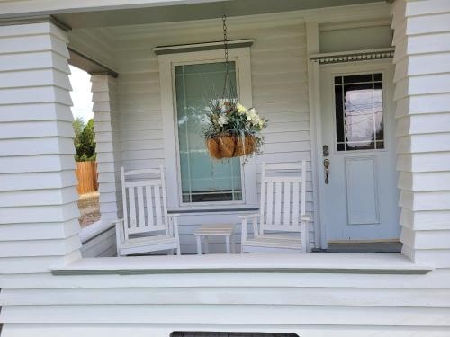 Holland House Historic and Sophisticated