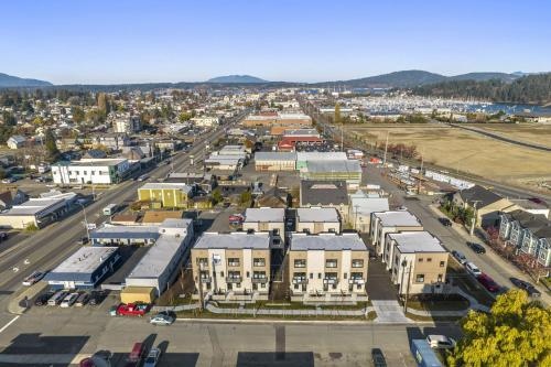 Brand New Fully Updated Condo 908 in Anacortes