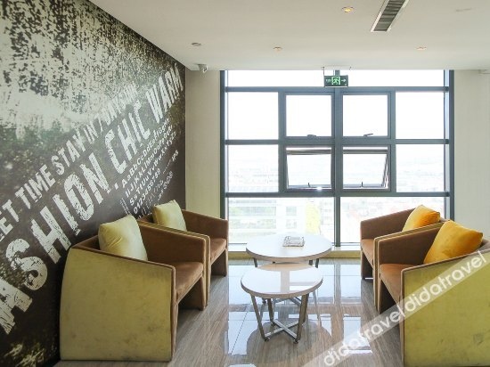 IU Hotel Taizhou Jingjiang Bus Station Branch