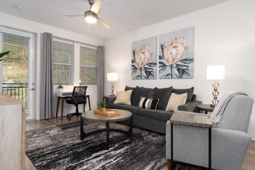 Luxury 1 BR Near Oak Mt State Park