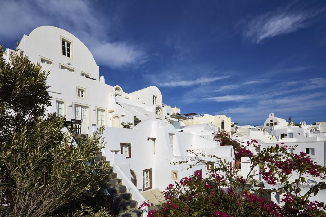 Atrina Traditional Hotel