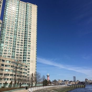 Cesar Suites on The Hudson