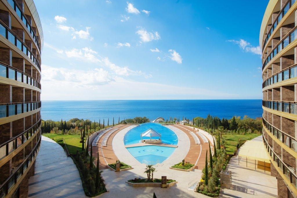 Mriya Resort & Spa