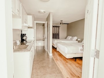 HHI Motel