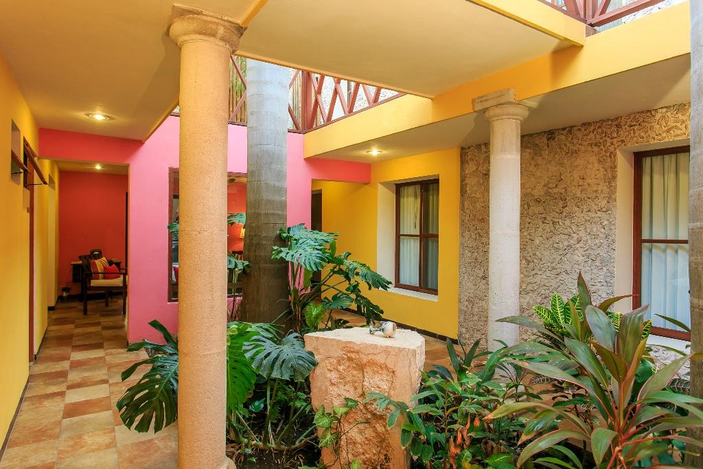 Art 57 Hotel - Adults Only