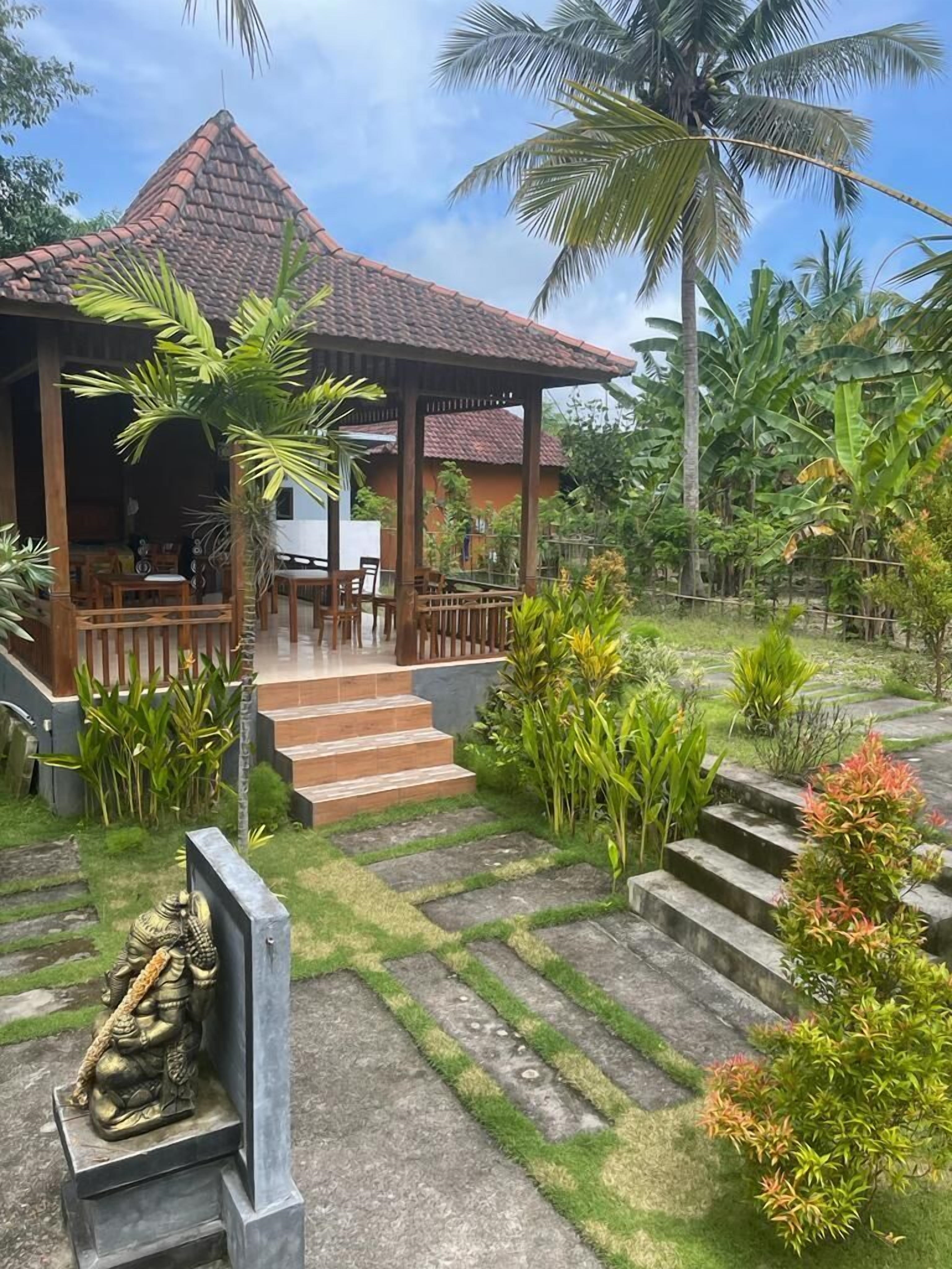 Kelingking Tatakan Bungalow