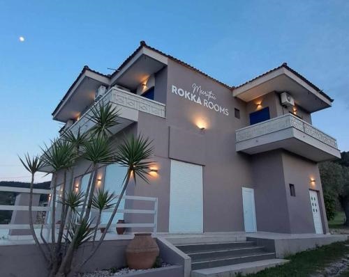 Rokka Rooms