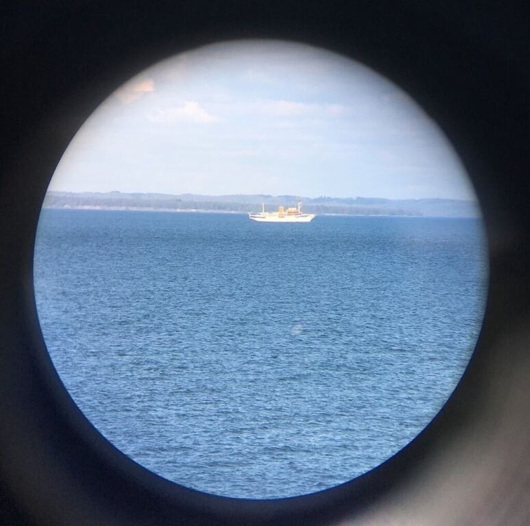 Beachfront Retreat E, 2 Bedrooms, Sea View