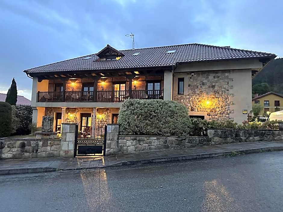 Hospederia Santa Cruz