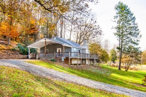 Evergreen Getaway Fire Pit And Wood Fireplace