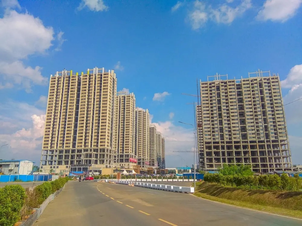 Restful And Simply Look 2Br At Meikarta Apartment