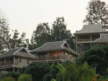 Phuchinda Holiday House