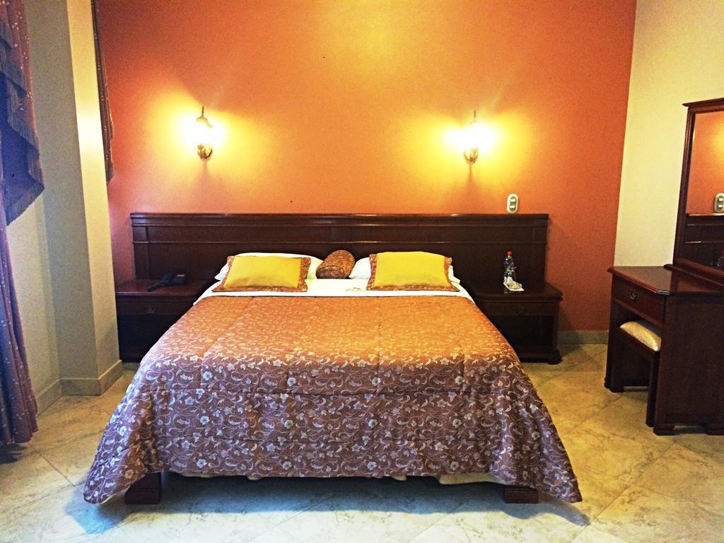 Gran Hotel Marcjohns