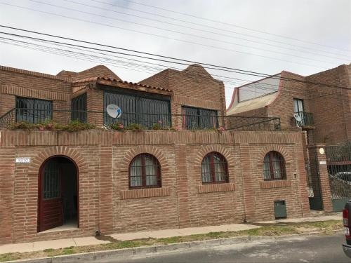 Casa con WiFI Barrio residencial ideal familia La Herradura Oriente