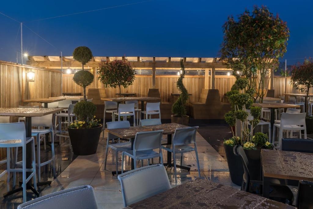 The John Russell Fox