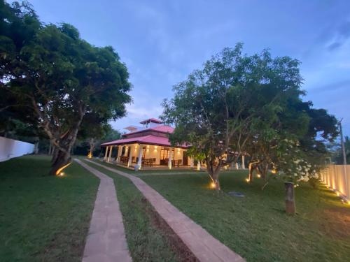 Hummingbird Leisure Villa Anuradhapura