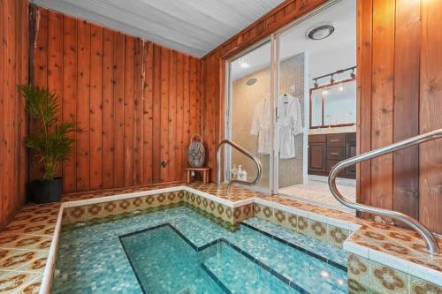 Beach & Surf Hacienda on Hutchinson Island