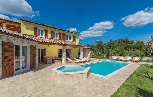 Villa Gardenia with pool garden and jacuzzi