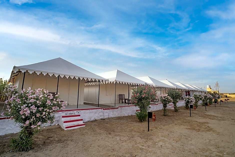 Lakhina Heritage desert camp