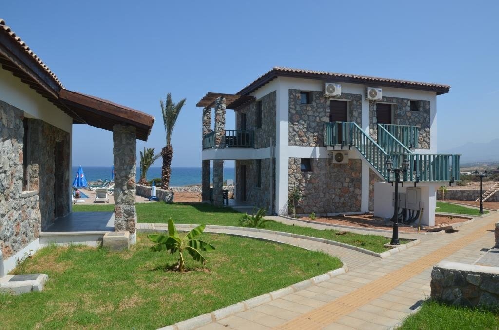 Ardic Agaci Tatil Koyu