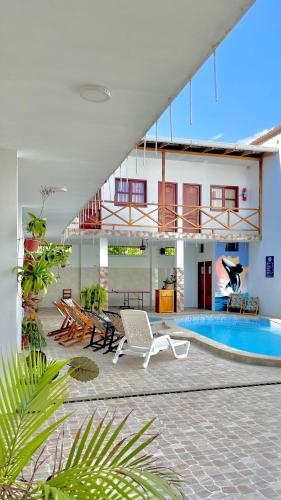 Hostal Laurita Beach