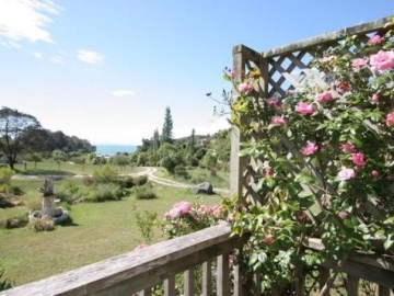 The Sandcastle Seaview Cottage Accommodation