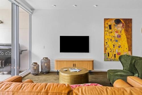 Apartment on Honeysuckle