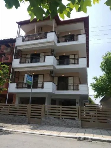 Dimitra’s Apartments