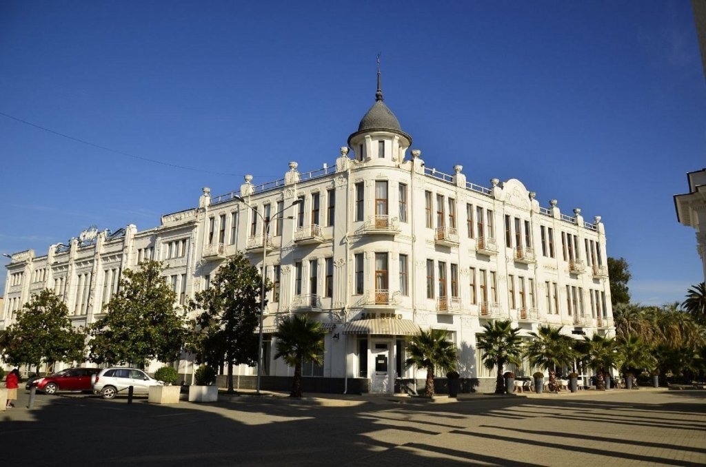 Ritsa Hotel