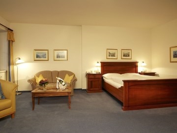 Reitsportzentrum Dienstl Gut Hotel-Veranstaltungs-GmbH