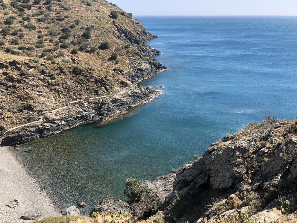 Piso en la costa brava y al inicio del Pirineo