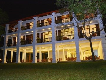 DiyaDahara Resort