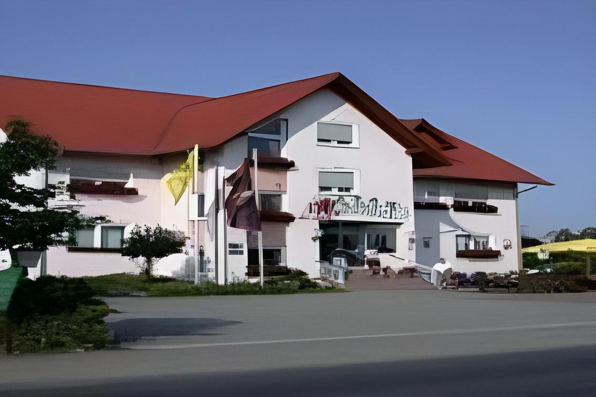 Landgasthof & Hotel RhOnhof