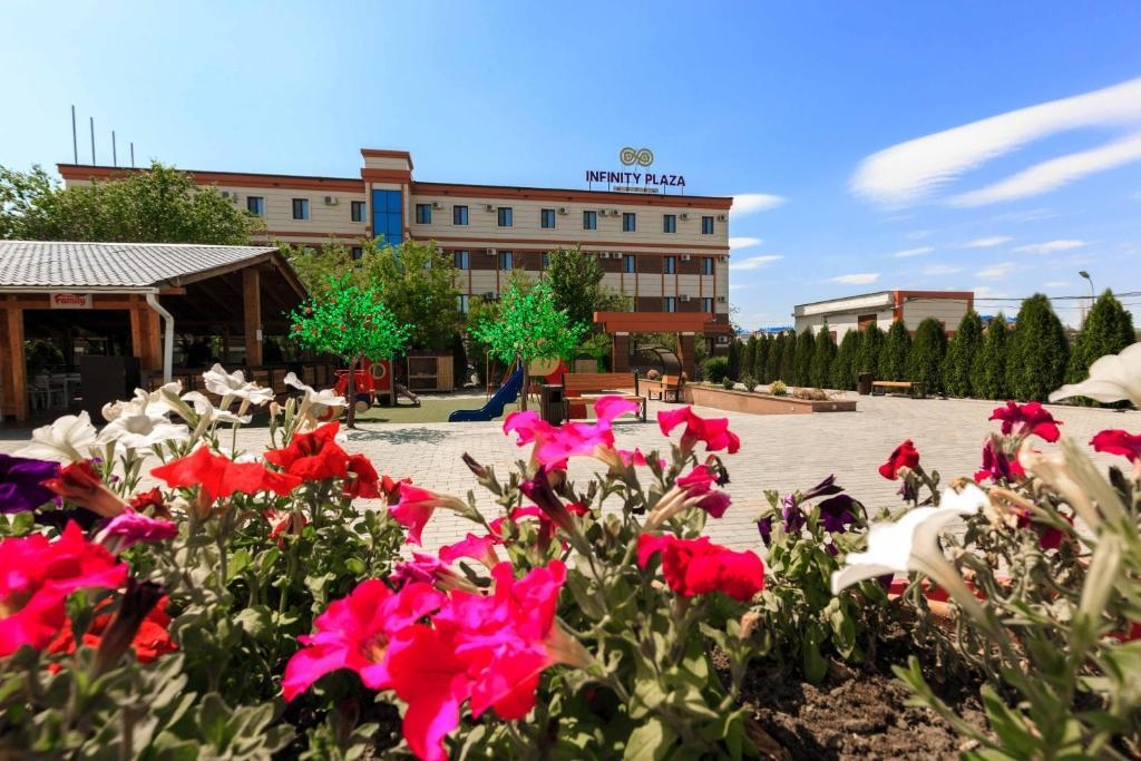 Infinity Plaza Hotel